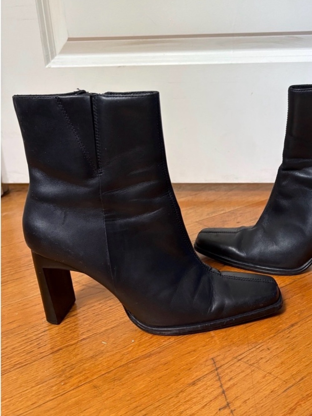 Vintage y2k Black Ankle Boots